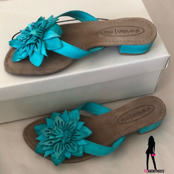 Turquiose Floral Flipflops - Picture 2 of 6